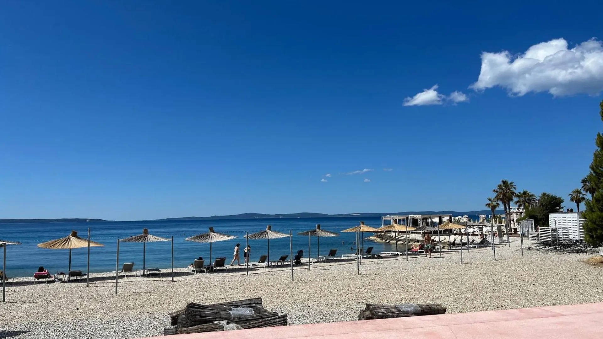 Apartment Marimar, Beachfront 1St Row Split 0*,  Kroatien
